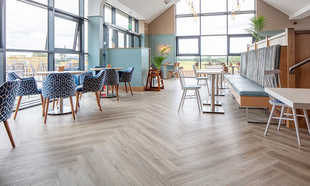 photo_2024-03-14_03-42-04